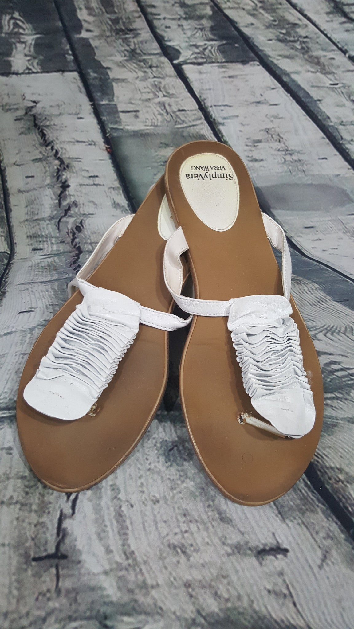Vera Wang Sandals