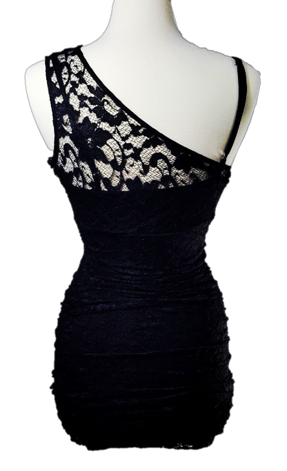 Off-The-Shoulder Lace Evening Dress