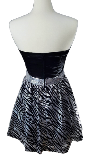 Shimmering Strapless Party  Dress